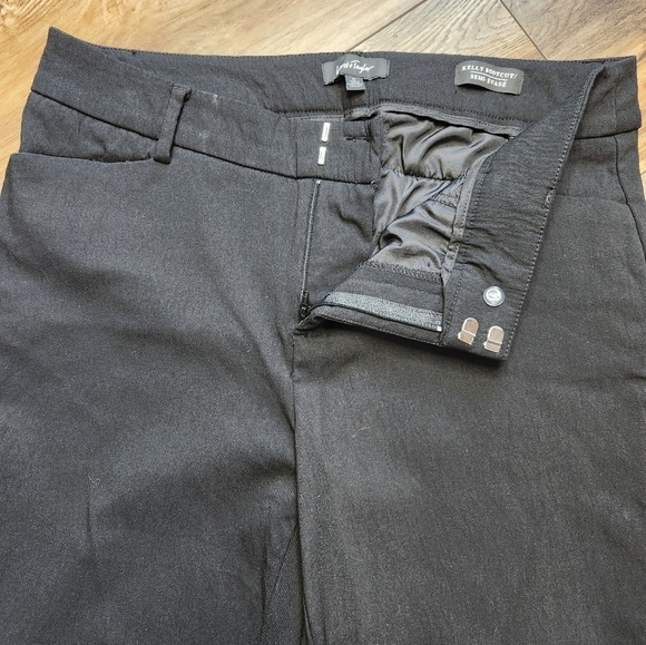Lord and Taylor black trousers Size 10 - Picture 6 of 6